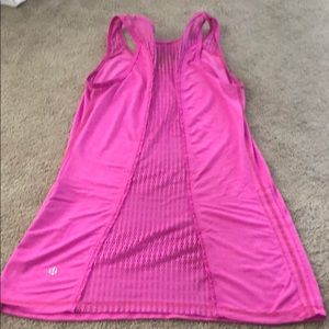 Lululemon workout tank
